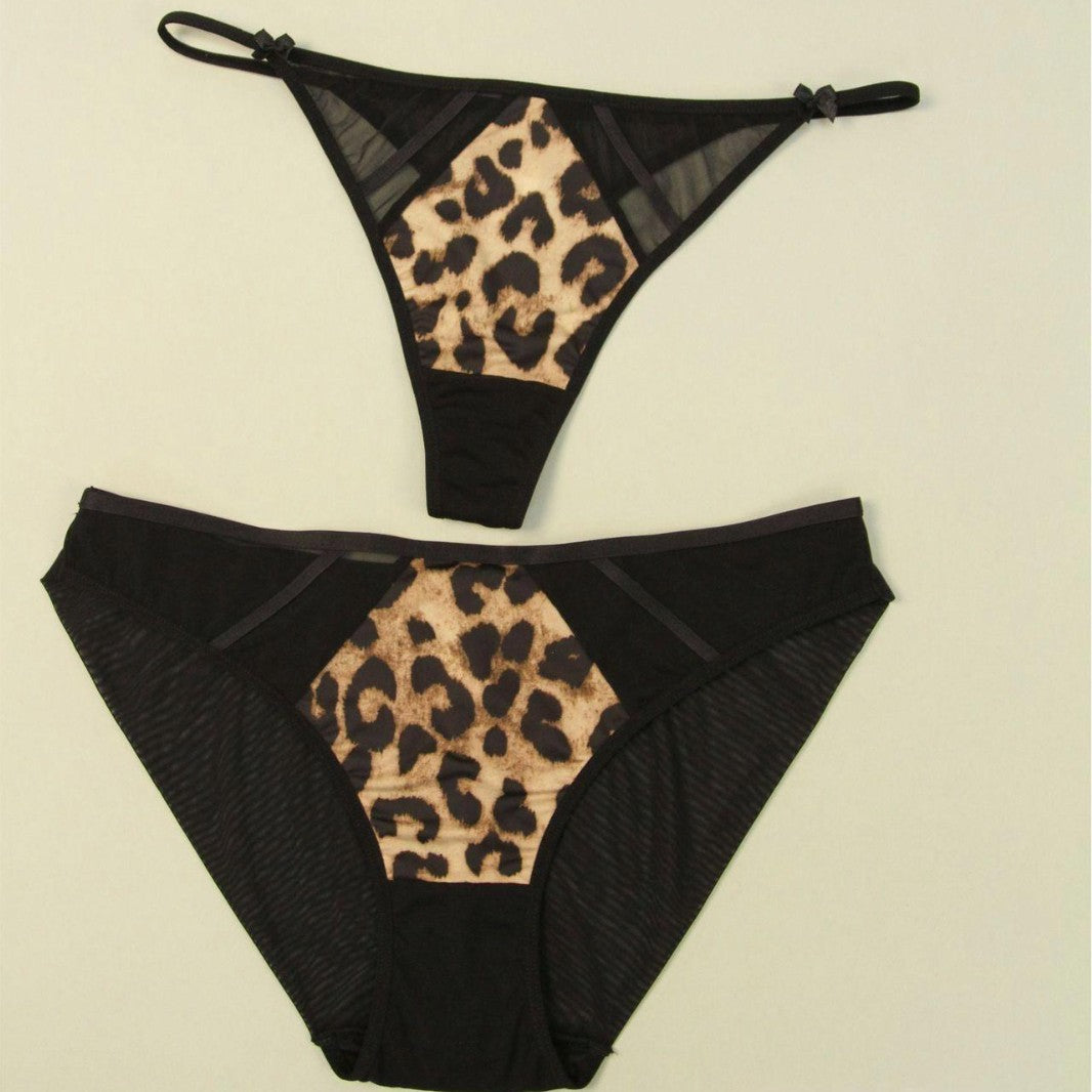 “Leopard Leopard” – Cute leopard-print panties. Wild, but still tame under my gaze.